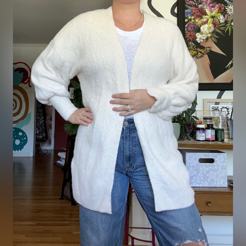 Express White Fuzzy Cardigan. Size XS.